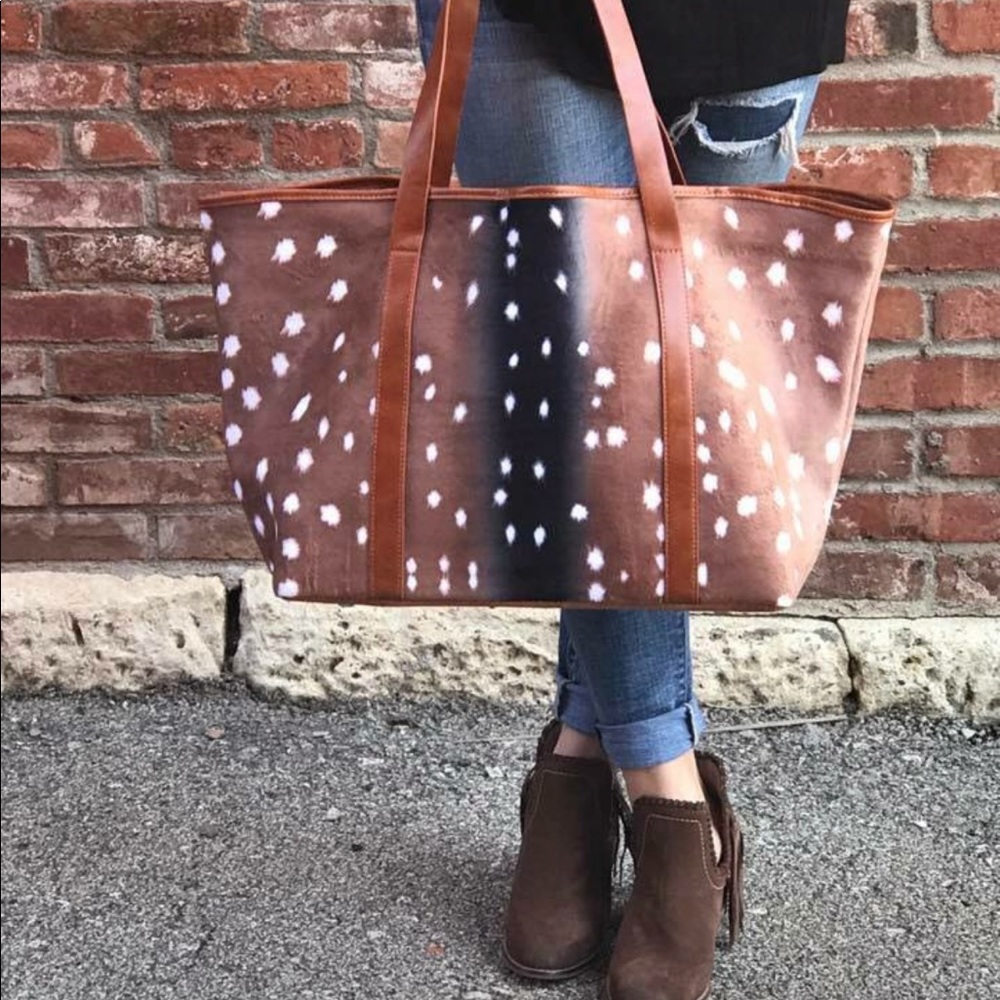 Axis Print Tote